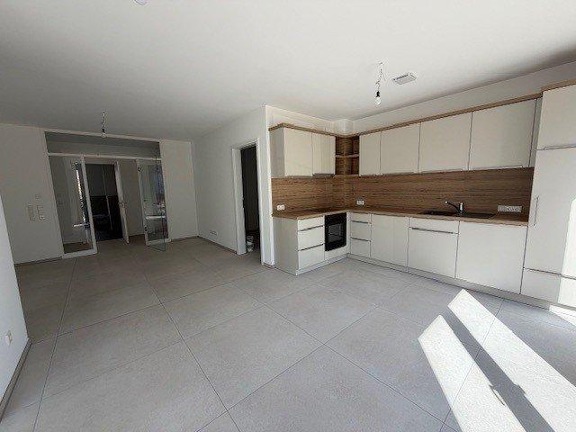 Erdgeschoßwohnung Bad Zwischenahn - 4 Zimmer, 93 m&sup2;, 1.345&euro; | Angebot:26330518