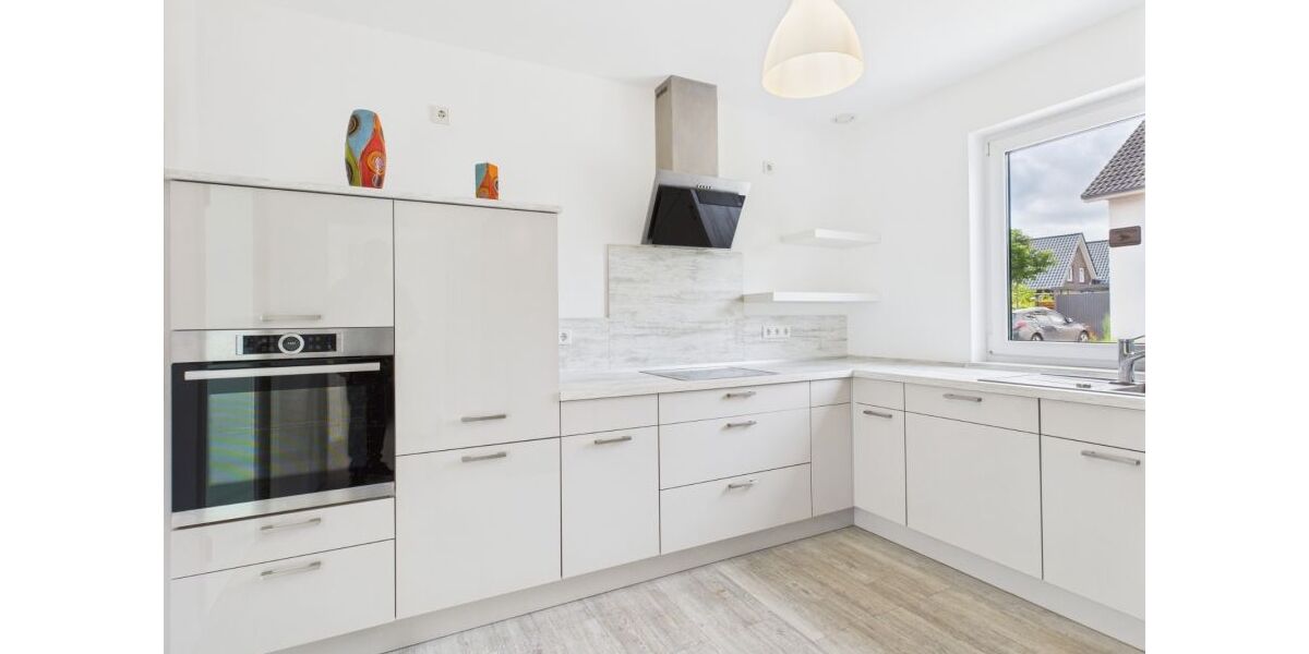 Außergewöhnliches Haus Wohnung über 2 Etagen in ruhiger Lage von Metjendorf-Oldenburg, KFW 70-ModernCarportGarten Wohnen am Rande von Oldenburg - Doppelhaushälfte Wiefelstede / Metjendorf Metjendorf | Angebot:26312135