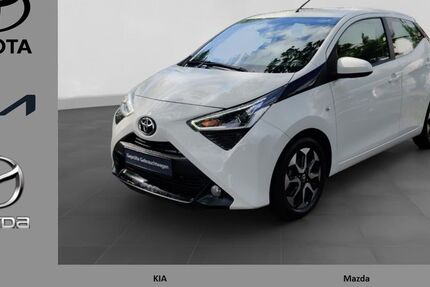 Toyota Aygo (X) 23.851 km 9.450 &euro; Oldenburg 26125