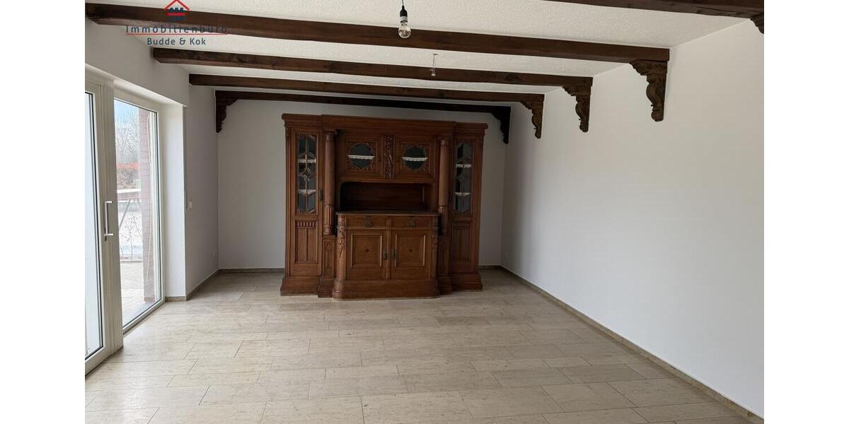 Doppelhaushälfte Friesoythe - 7 Zimmer, 233 m&sup2;, 1.500&euro; | Angebot:26247200