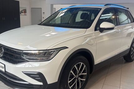 VW Tiguan 63.800 km 26.780 &euro; Varel 26316