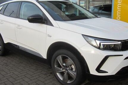 Opel Grandland (X) 9.990 km 22.980 &euro; Wardenburg (bei Oldenburg) 26203