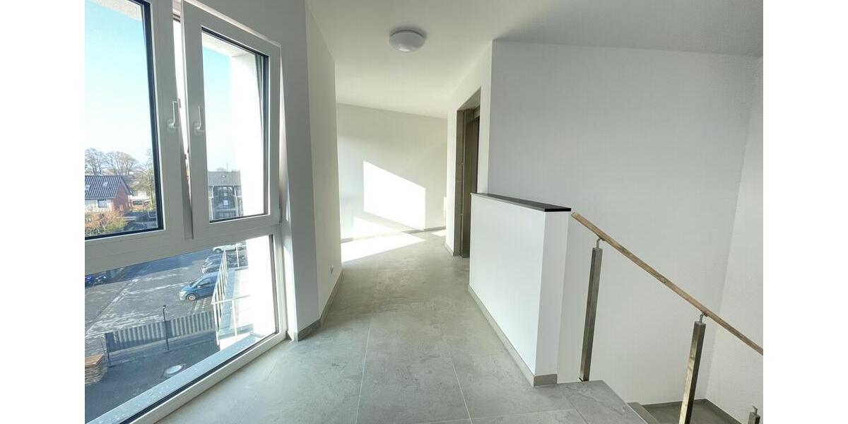 Etagenwohnung Delmenhorst Deichhorst - 2 Zimmer, 80 m&sup2;, 1.080&euro; | Angebot:23165434