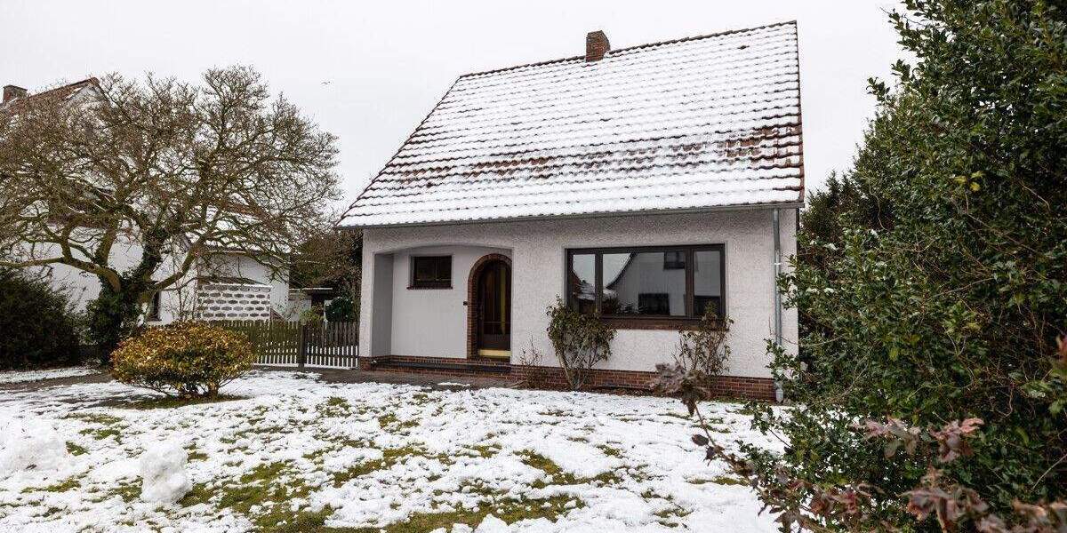 Einfamilienhaus Delmenhorst Stickgras/Annenriede - 4 Zimmer, 120 m&sup2;, 780&euro; | Angebot:25536140