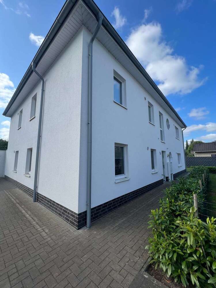 Wohnung zum Mieten in Rastede 765 € 73.09 m²