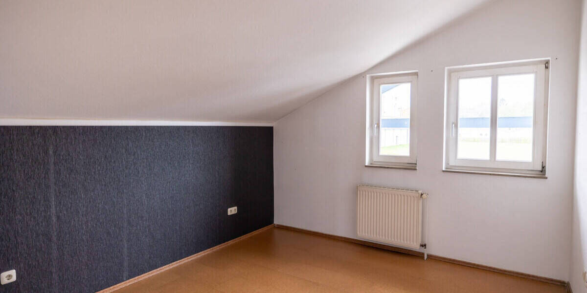 Reihenmittelhaus Delmenhorst Mitte - 5 Zimmer, 108 m&sup2;, 269.000&euro; | Angebot:25737688