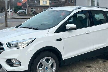 Ford Kuga 21.500 km 16.990 &euro; Rastede 26180
