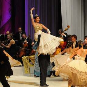 Musiktheater Prag