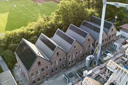 Haus zum Mieten in Edewecht Friedrichsfehn 1.710 € 122 m² 6 zimmer