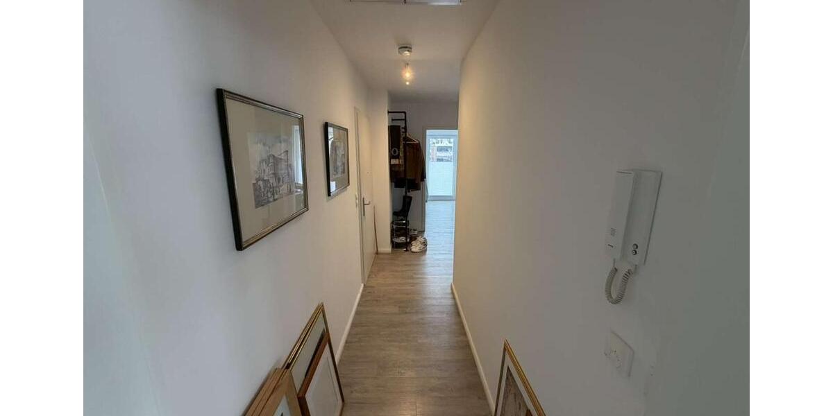 Etagenwohnung Oldenburg Kreyenbrück - 2 Zimmer, 92 m&sup2;, 1.090&euro; | Angebot:24779324