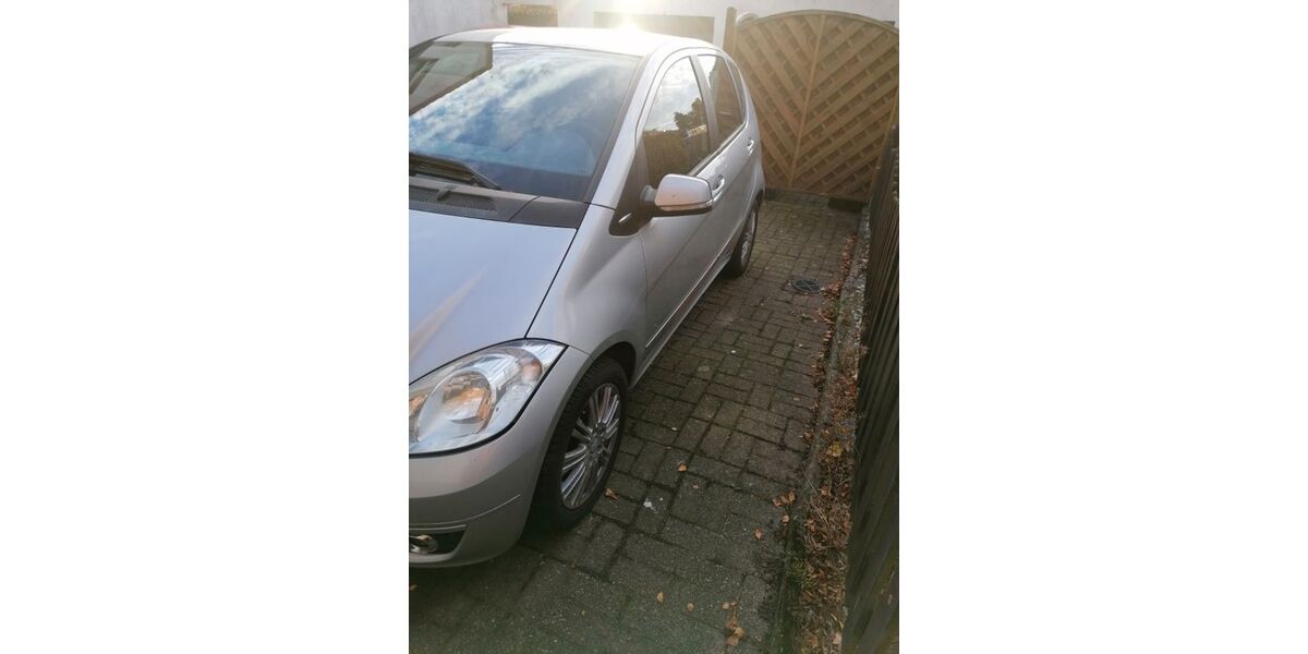 Mercedes-Benz A 170 152.966 km 4.000 € Oldenburg 26127