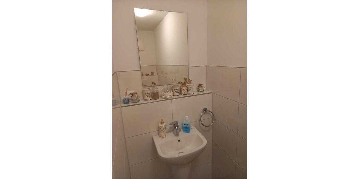 Etagenwohnung Oldenburg Drielaker-Moor - 4 Zimmer, 126 m&sup2;, 1.350&euro; | Angebot:23898286