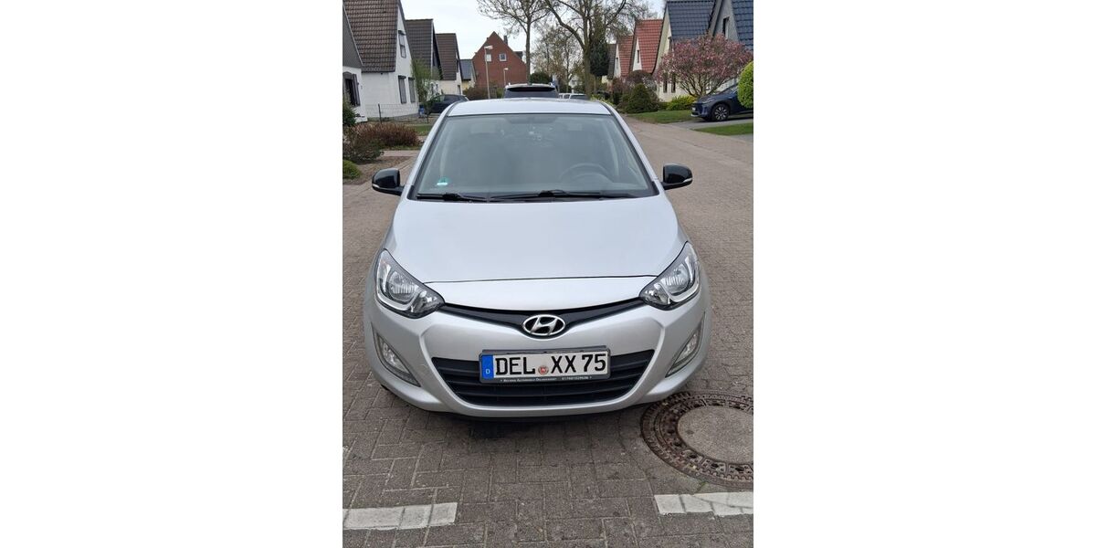 Hyundai i20 280.000 km 2.349 &euro; Delmenhorst 27751