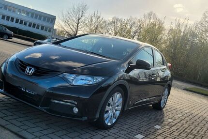 Honda Civic 85.000 km 10.900 &euro; Bad Zwischenahn 26160