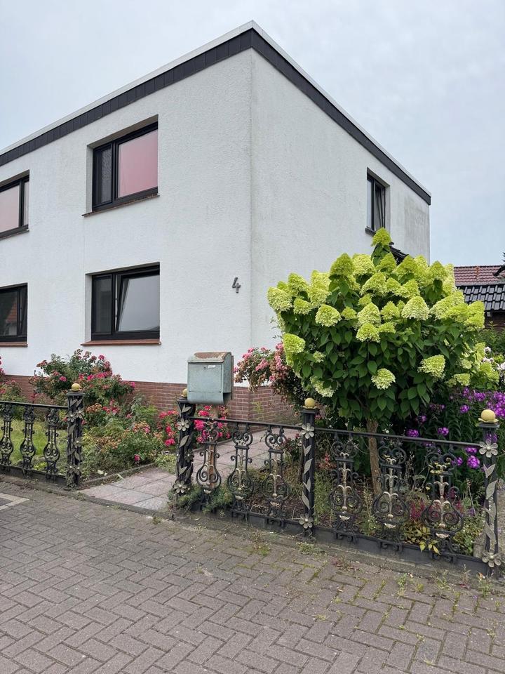 Haus zur vermieten + kleine Garten +keller in Ostenburg