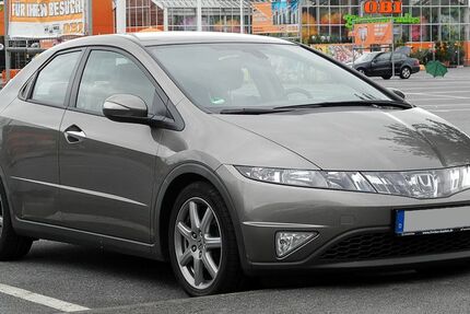 Honda Civic 254.720 km 4.499 &euro; Friesoythe 26169