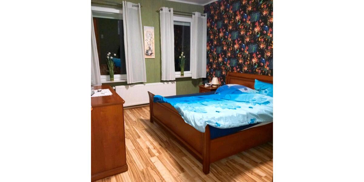 Einfamilienhaus Westerstede - 7 Zimmer, 173 m&sup2;, 299.000&euro; | Angebot:27045897