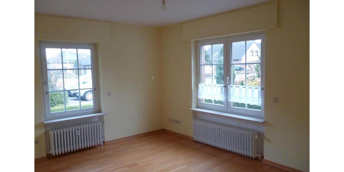 Mehrfamilienhaus, Wohnhaus Wiefelstede - 8 Zimmer, 229 m&sup2;, 390.000&euro; | Angebot:26112400