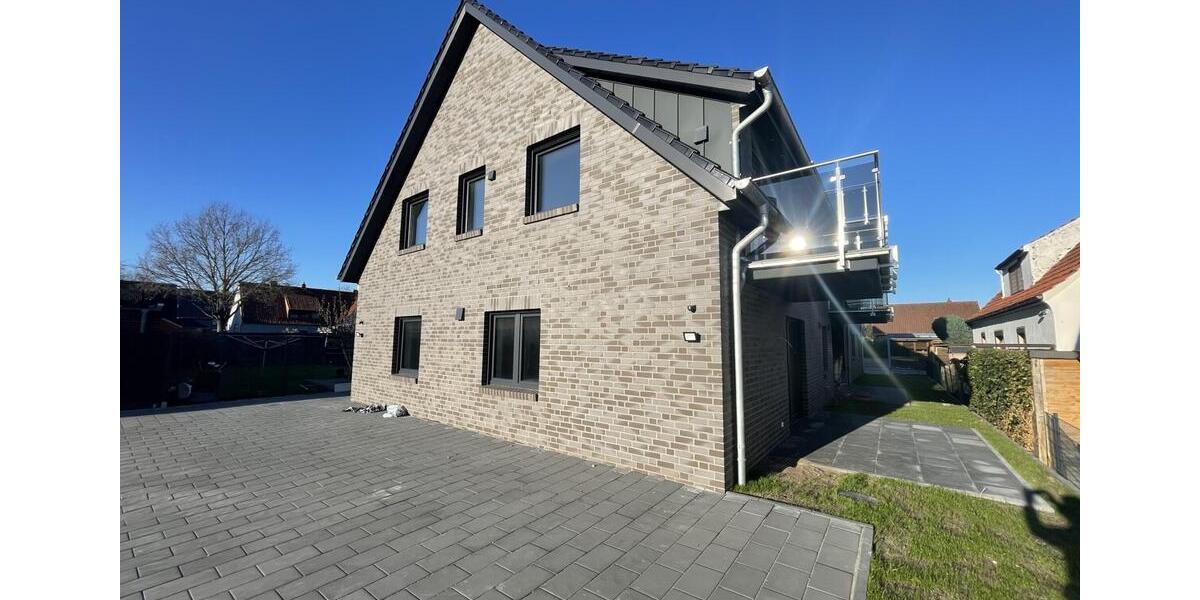Dachgeschoßwohnung Delmenhorst Deichhorst - 3 Zimmer, 103 m&sup2;, 1.140&euro; | Angebot:24801222