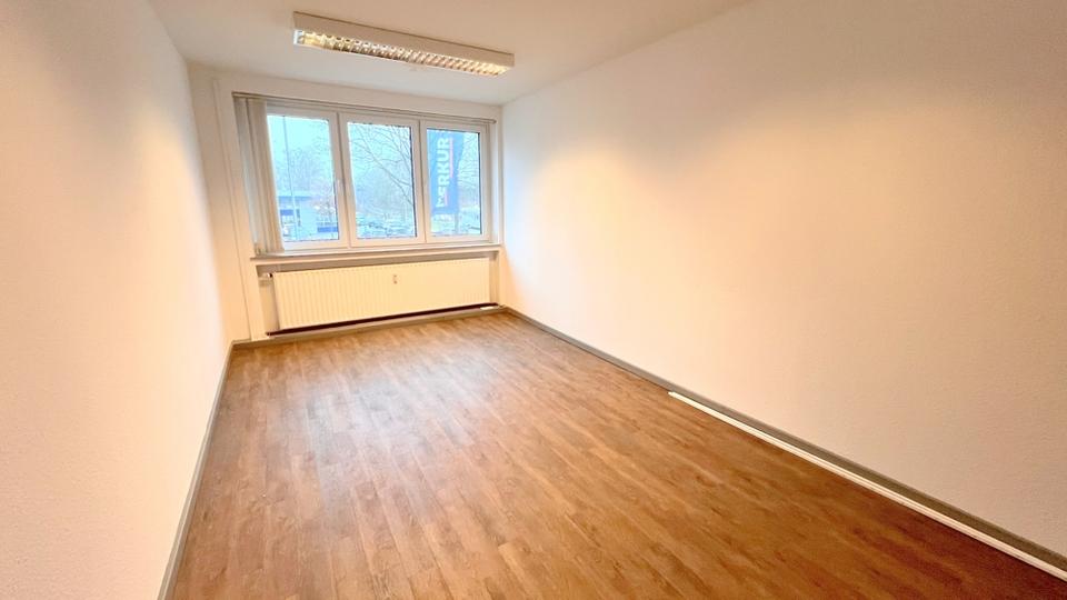 Großzügige und charmante Bürofläche in Top-Lage von Oldenburg-Nadorst – direkte Parkmöglichkeiten! zimmer
