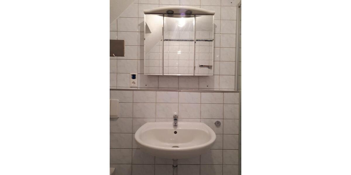 Dachgeschoßwohnung Oldenburg Drielaker-Moor - 2 Zimmer, 43 m&sup2;, 125.000&euro; | Angebot:26855779