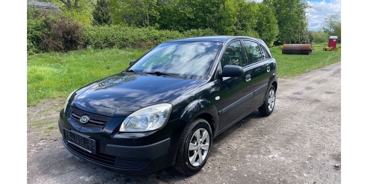 Kia Rio 200.817 km 2.199 &euro; Elsfleth 26931