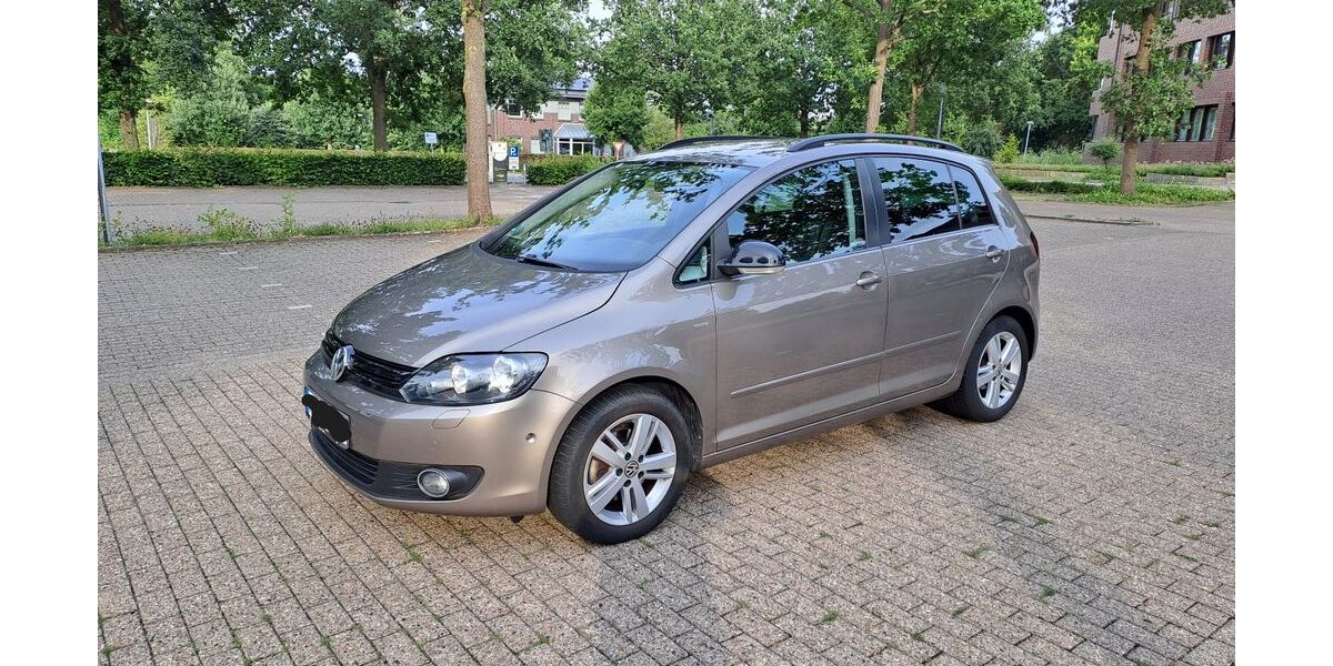 VW Golf Plus 129.100 km 6.700 &euro; Westerstede 26655