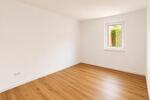 Erdgeschoßwohnung Oldenburg Kreyenbrück - 4 Zimmer, 123 m&sup2;, 1.400&euro; | Angebot:26662376