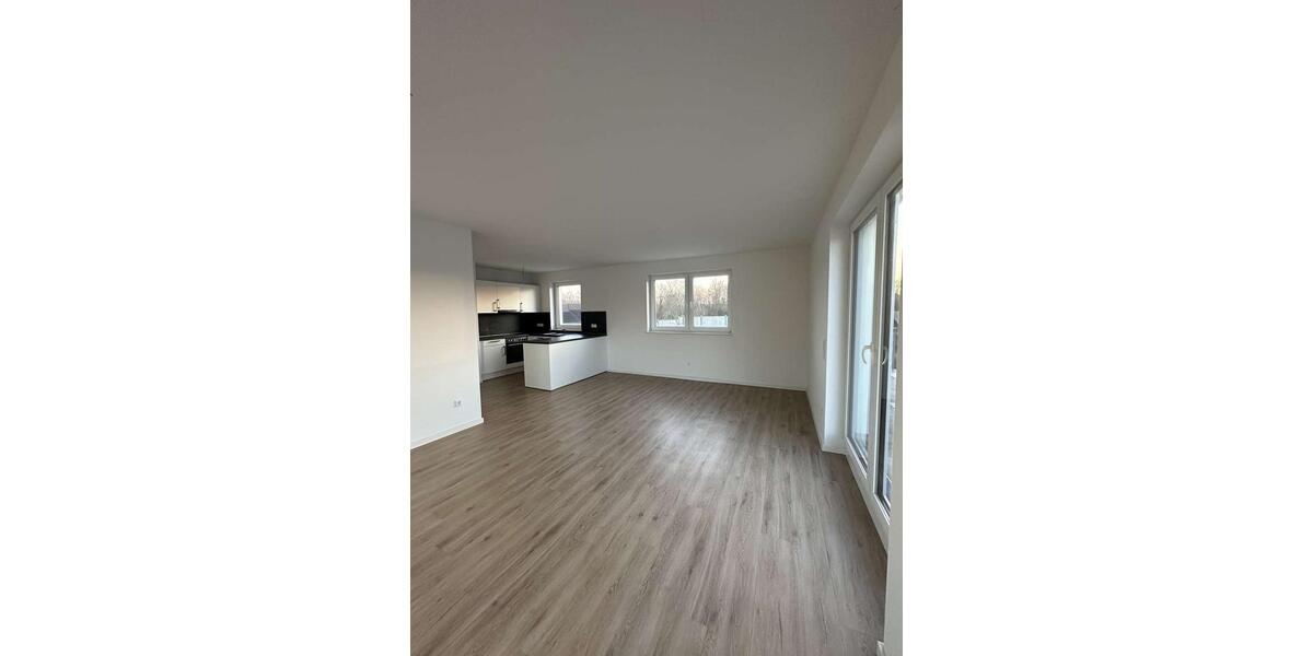 Dachgeschoßwohnung Oldenburg Drielaker-Moor - 3 Zimmer, 128 m&sup2;, 1.300&euro; | Angebot:26006646