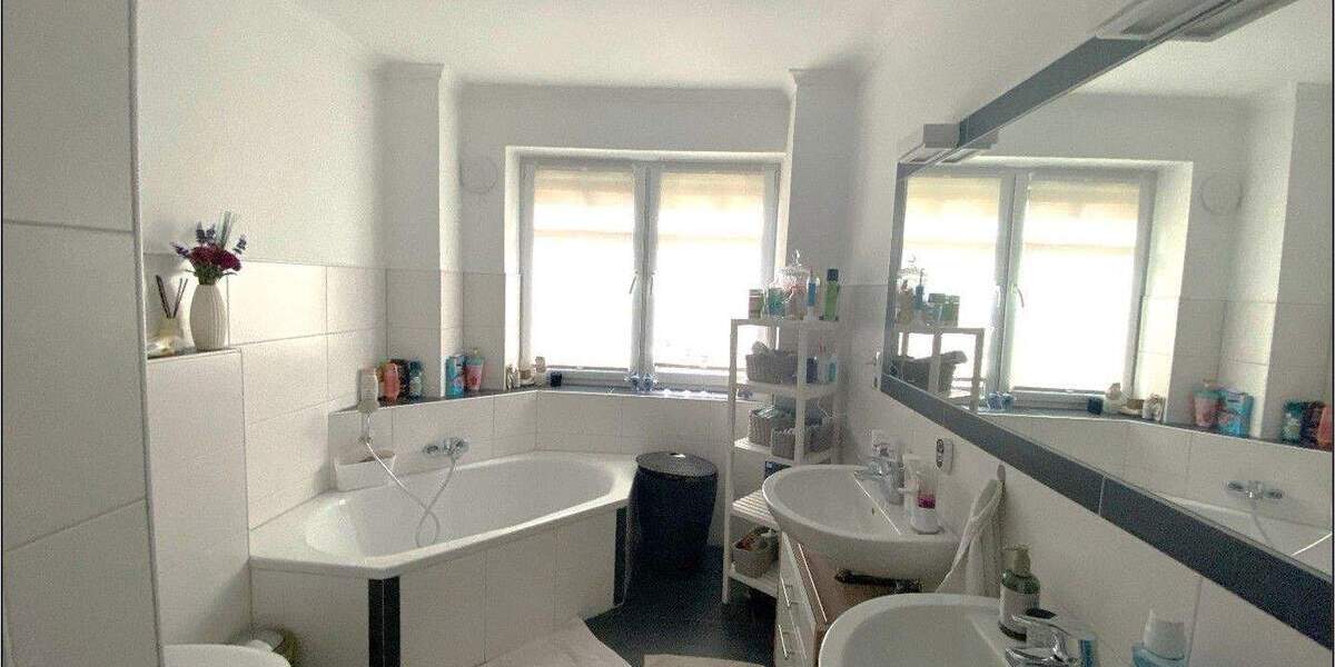Etagenwohnung Oldenburg Alexandersfeld - 3 Zimmer, 104 m&sup2;, 1.200&euro; | Angebot:25263094