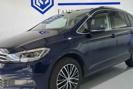 VW Touran 124.123 km 18.950 &euro; Hatten | Sandkrug 26209