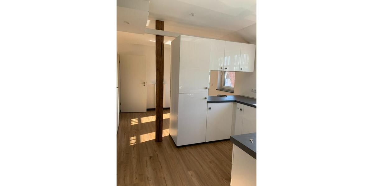 Dachgeschoßwohnung Edewecht - 4 Zimmer, 72 m&sup2;, 650&euro; | Angebot:26085869