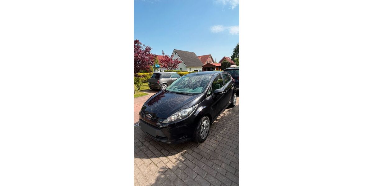 Ford Fiesta 145.000 km 3.950 &euro; Berne 27804