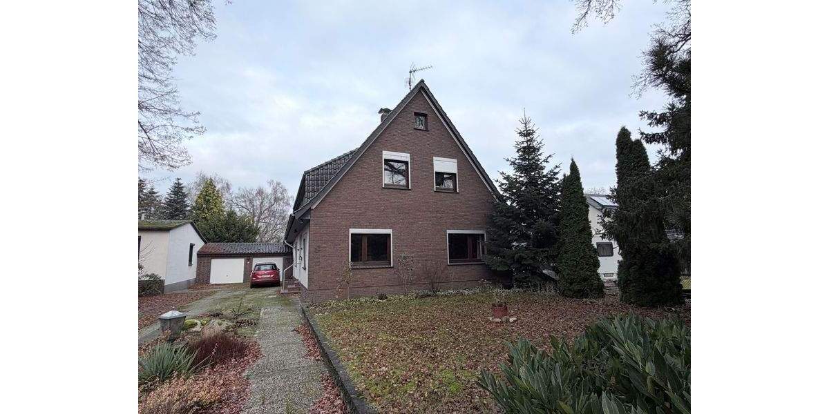 Einfamilienhaus Schwanewede / Neuenkirchen Neuenkirchen - 8 Zimmer, 239 m&sup2;, 319.000&euro; | Angebot:24825783