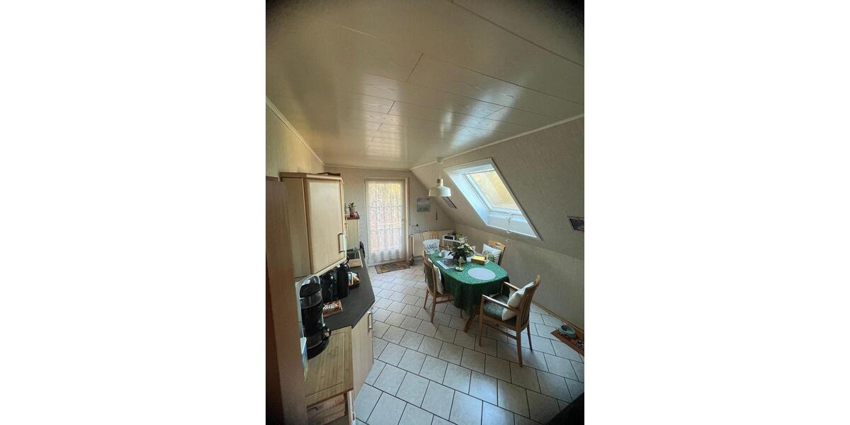 Dachgeschoßwohnung Westerstede - 3 Zimmer, 108 m&sup2;, 750&euro; | Angebot:24710773