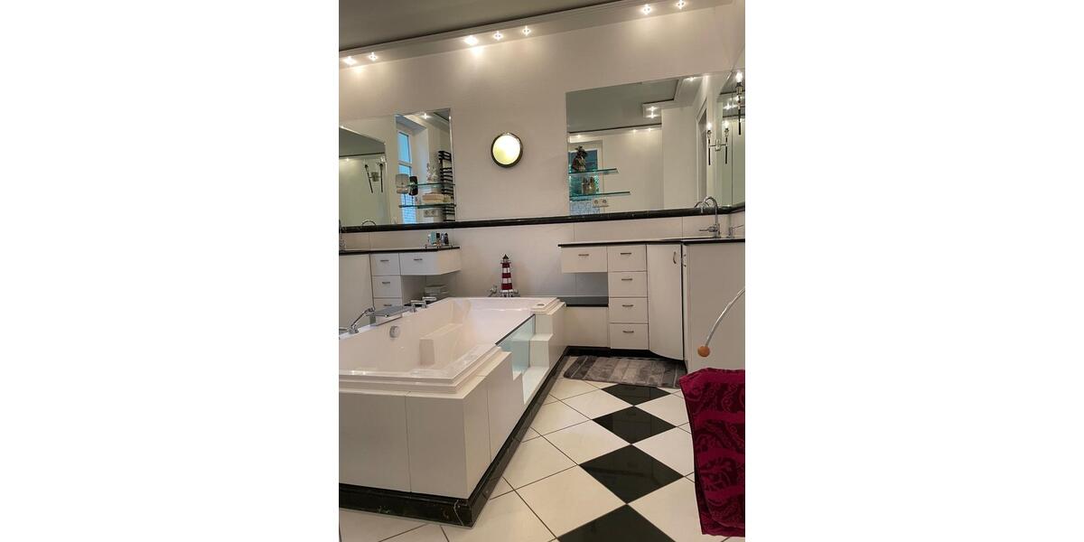 4 Zimmer mit modernem, offenen Grundriss Nähe Schloßgarten 4 zimmer