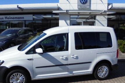 VW Caddy 76.400 km 15.880 &euro; Wardenburg 26203