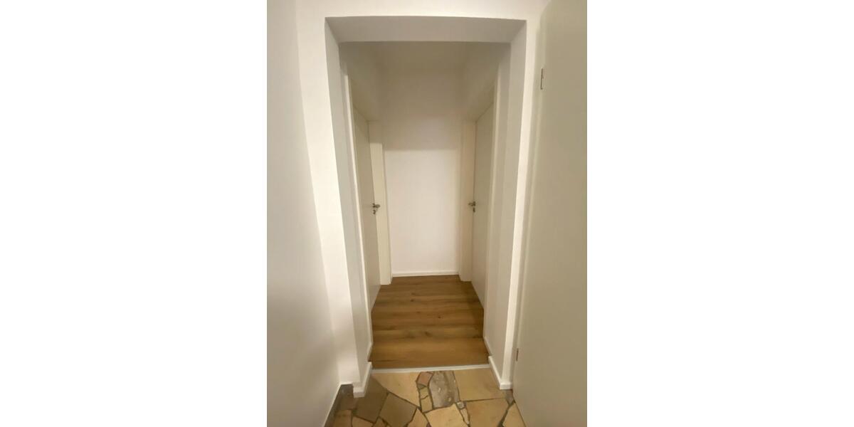 Erdgeschoßwohnung Oldenburg Ziegelhof - 3 Zimmer, 90 m&sup2;, 1.700&euro; | Angebot:25936305