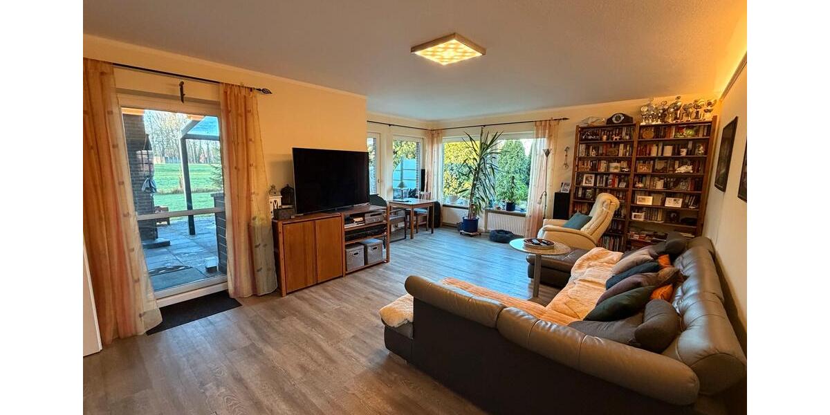 Einfamilienhaus Edewecht - 8 Zimmer, 230 m&sup2;, 595.000&euro; | Angebot:24769412