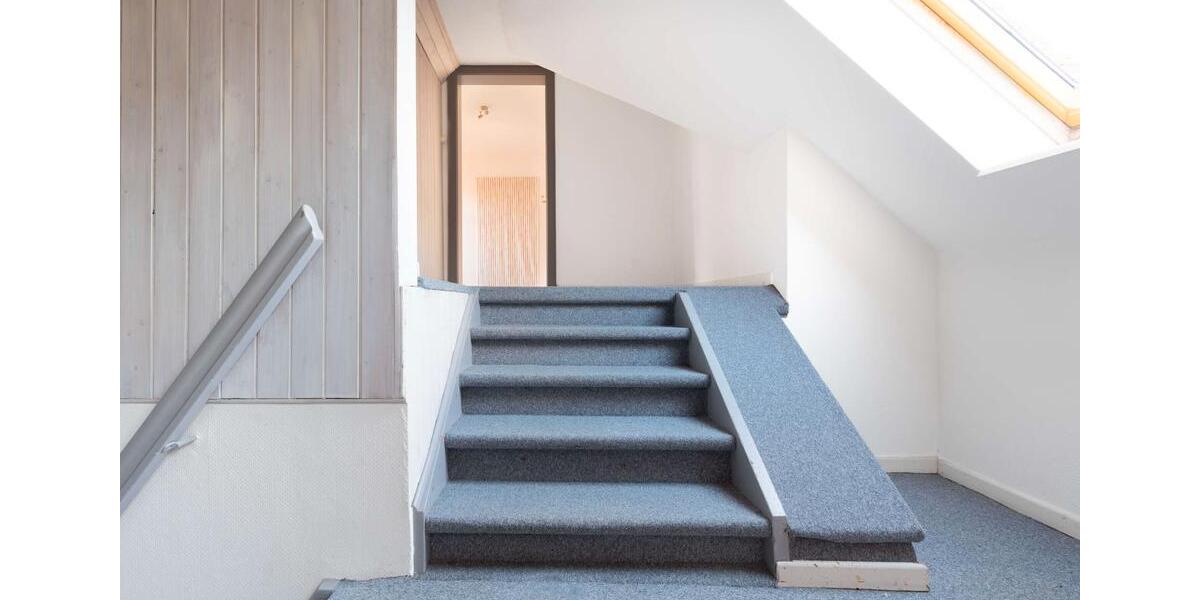Dachgeschoßwohnung Westerstede - 2 Zimmer, 48 m&sup2;, 450&euro; | Angebot:26057188