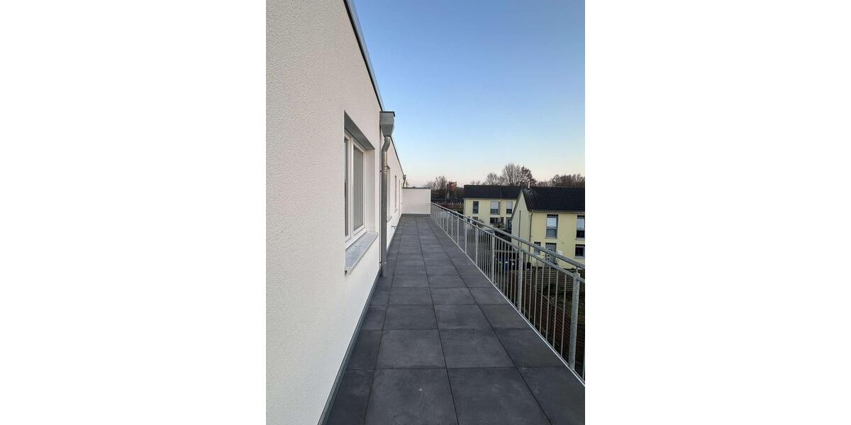Dachgeschoßwohnung Oldenburg Drielaker-Moor - 3 Zimmer, 128 m&sup2;, 1.300&euro; | Angebot:26006646