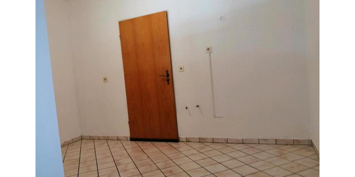 Erdgeschoßwohnung Friesoythe - 2 Zimmer, 80 m&sup2;, 390&euro; | Angebot:25569912