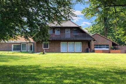 Haus Westerstede - 10 Zimmer, 310 m&sup2;, 659.000&euro; | Angebot:23552744