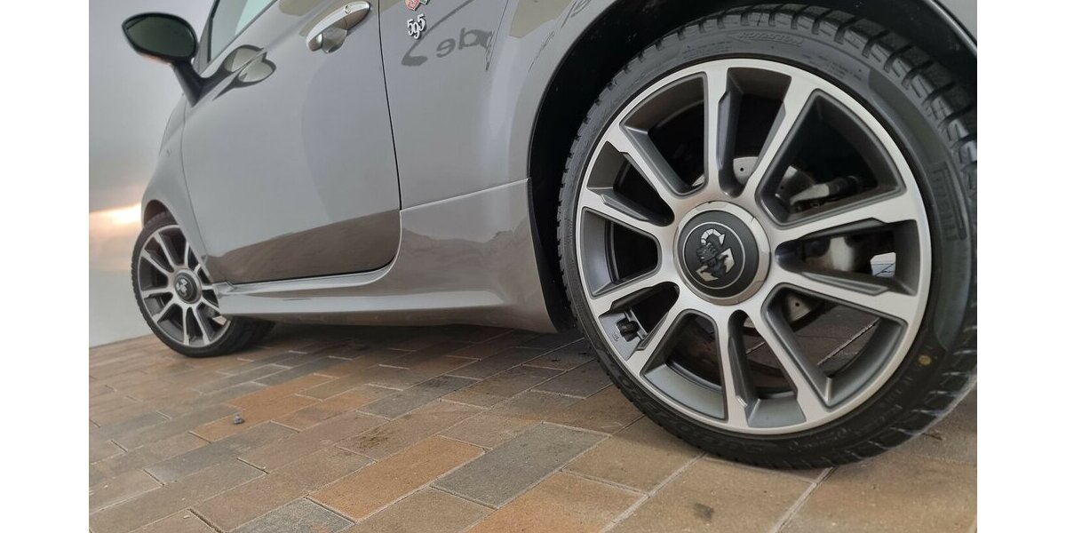 Abarth 595 Turismo Sport LED Navi Klima Memory Leder 21.500 km 21.450 &euro; Garrel 49681