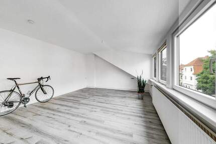 Charmante Dachgeschosswohnung im begehrten Stadtteil Walle 2 zimmer