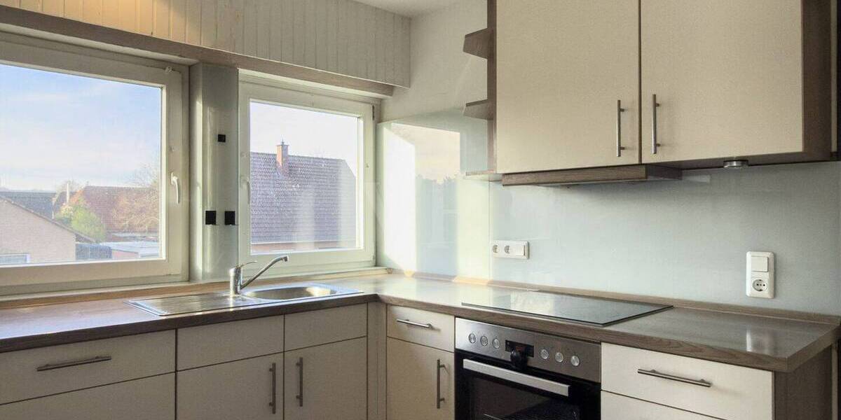 Mehrfamilienhaus, Wohnhaus Hatten Sandkrug I - 7 Zimmer, 229 m&sup2;, 469.000&euro; | Angebot:26930422