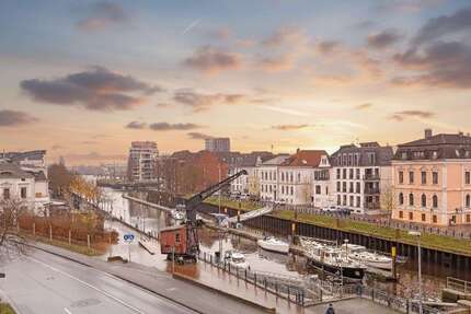 Wohnung zum Kaufen in Oldenburg 240.000 € 72 m² 2 zimmer