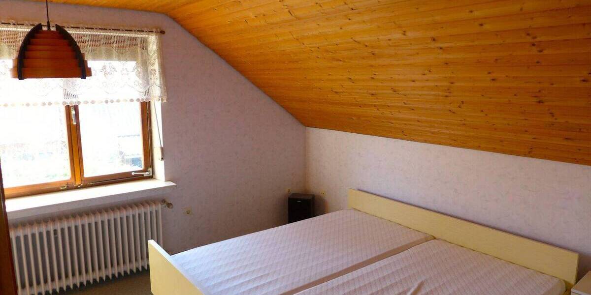 Einfamilienhaus Edewecht Portsloge - 8 Zimmer, 254 m&sup2;, 361.000&euro; | Angebot:26188273