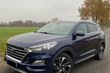 Hyundai TUCSON 136.500 km 17.000 &euro; Hude/Wüsting 27798