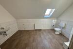 Etagenwohnung Jade - 2.5 Zimmer, 80 m&sup2;, 900&euro; | Angebot:26329684